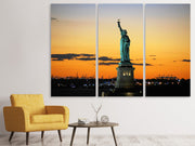 3 darab Vászonképek Statue of Liberty in the evening light