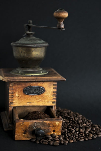 Fotótapéták Antique coffee grinder