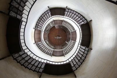 Fotótapéták Impressive spiral staircase