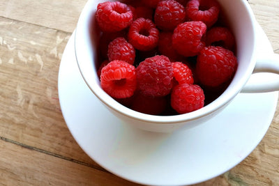 Fotótapéták A cup of raspberries