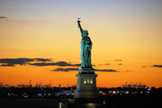 Fotótapéták Statue of Liberty in the evening light