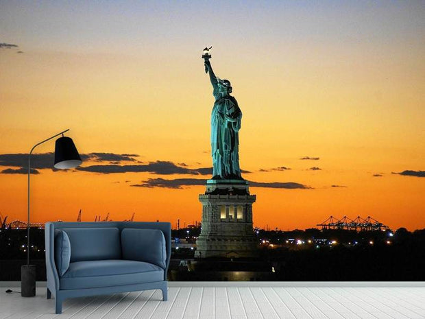 Fotótapéták Statue of Liberty in the evening light