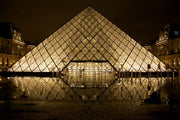 Fotótapéták At night at the Louvre
