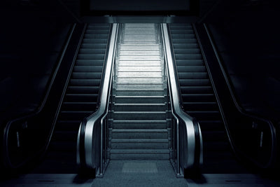 Fotótapéták Escalator in the dark