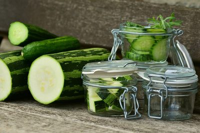 Fotótapéták Zucchinis and cucumbers