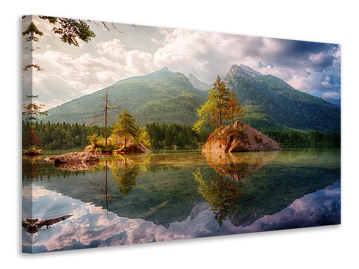 Vászonképek The clear mountain lake