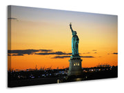 Vászonképek Statue of Liberty in the evening light